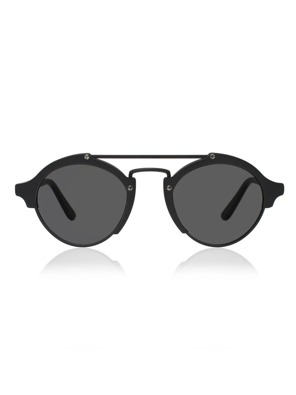 Black Round Metal Bridge Sunglasses